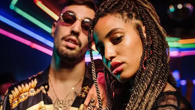 Rels B y Damian Coco en el videoclip 'La Latina'