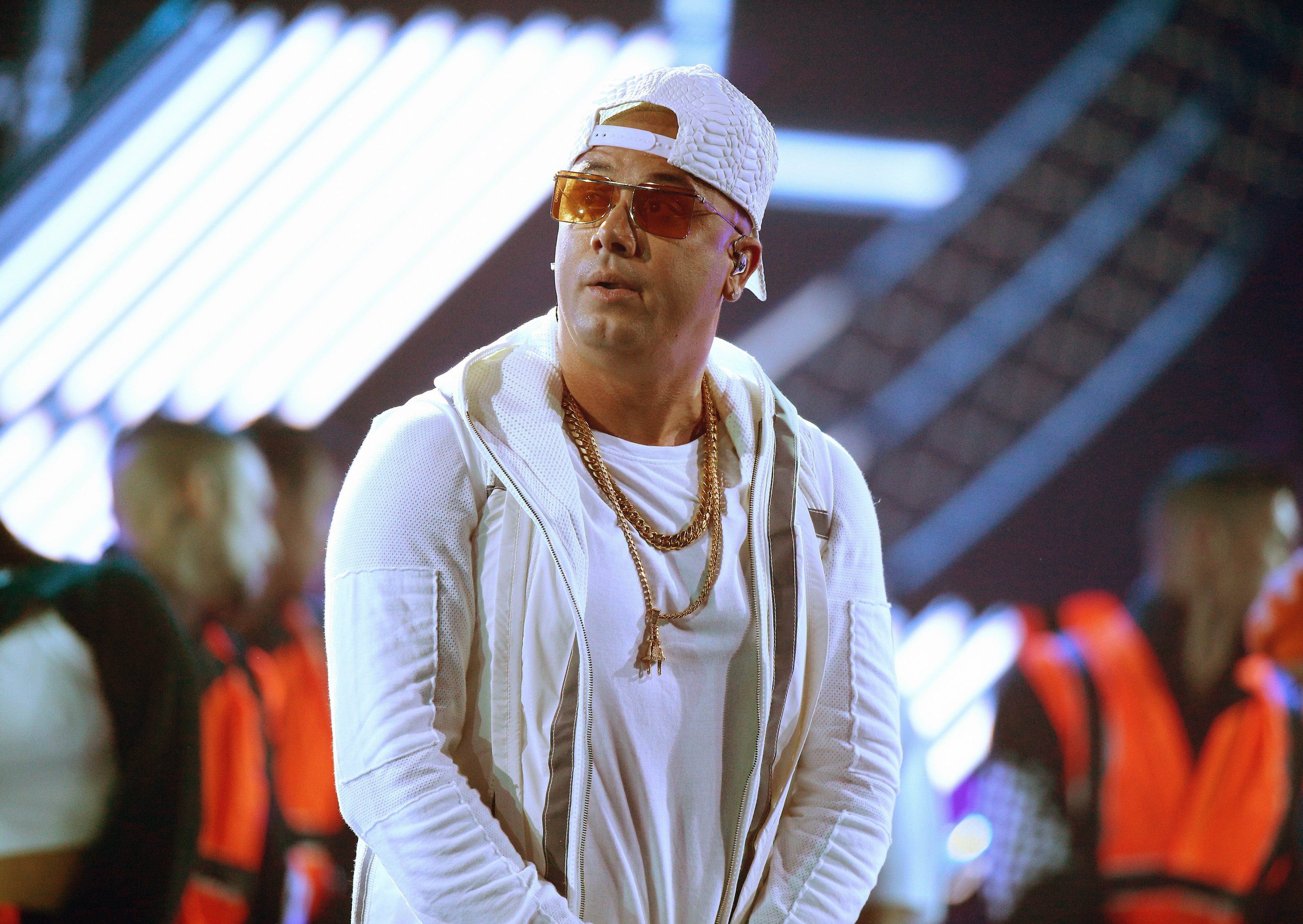 El cantante Wisin durante una actuación El cantante Wisin durante una actuación