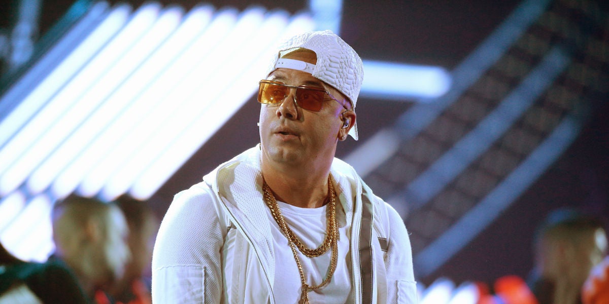El cantante Wisin durante una actuación