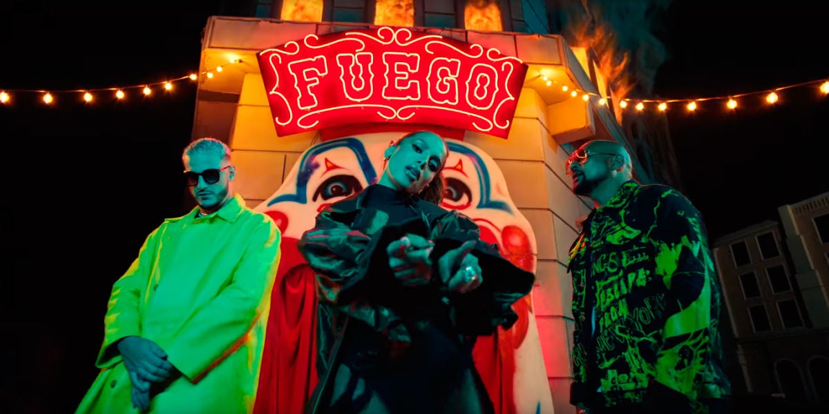 DJ Snake, Sean Paul y Anitta se unen en el ardiente víde de 'Fuego'