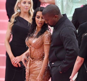 Kim Kardashian y Kanye West Kim Kardashian y Kanye West