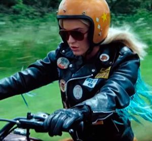 Katy Perry en el vídeo de 'Harleys In Hawaii' Katy Perry en el vídeo de 'Harleys In Hawaii'