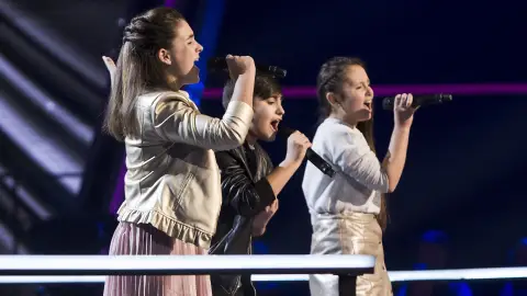 Eva Paul, Laura Bautista y Marcos Díaz cantan ‘What about us’ en las Batallas de ‘La Voz Kids’ Eva Paul, Laura Bautista y Marcos Díaz cantan ‘What about us’ en las Batallas de ‘La Voz Kids’