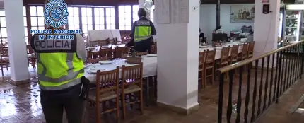 Detenidos por obligar a trabajar a sus empleados 14 horas diarias por 40 euros en Mallorca Detenidos por obligar a trabajar a sus empleados 14 horas diarias por 40 euros en Mallorca