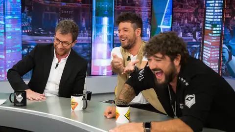 La emotiva sorpresa de Pablo López y Antonio Orozco a sus fans en 'El Hormiguero 3.0' La emotiva sorpresa de Pablo López y Antonio Orozco a sus fans en 'El Hormiguero 3.0'