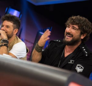 Antonio Orozco y Pablo López confirman en 'El Hormiguero 3.0' que serán coaches de 'La Voz' 2020 Antonio Orozco y Pablo López confirman en 'El Hormiguero 3.0' que serán coaches de 'La Voz' 2020