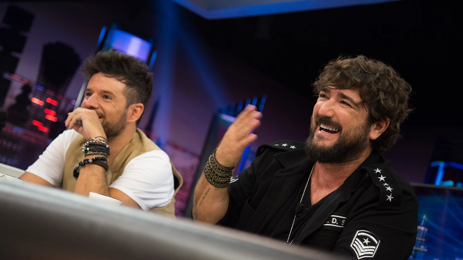 Antonio Orozco y Pablo López confirman en 'El Hormiguero 3.0' que serán coaches de 'La Voz' 2020 Antonio Orozco y Pablo López confirman en 'El Hormiguero 3.0' que serán coaches de 'La Voz' 2020