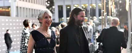 Keanu Reeves presenta a su novia Alexandra Grant Keanu Reeves presenta a su novia Alexandra Grant