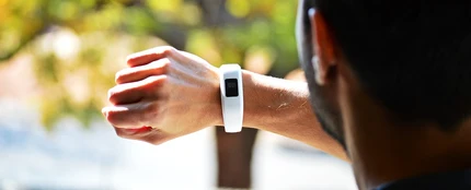 Imagen de archivo de una pulsera Fitbit. Imagen de archivo de una pulsera Fitbit.