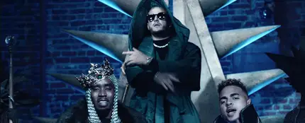 Ozuna, Diddy y DJ Snake en 'Eres Top' Ozuna, Diddy y DJ Snake en 'Eres Top'