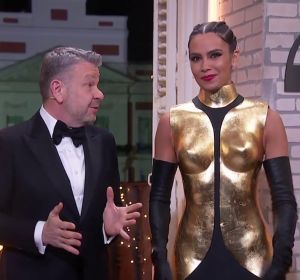 Las Campanadas 2019 con Cristina Pedroche y Alberto Chicote Las Campanadas 2019 con Cristina Pedroche y Alberto Chicote