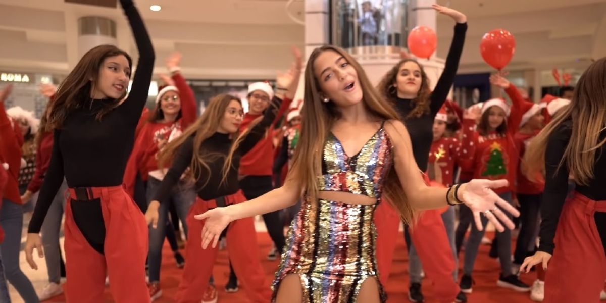 Tik Tok el baile navideño de una española causa furor en