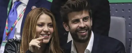 Shakira y Gerard Piqué Shakira y Gerard Piqué