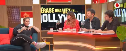 Andrea Compton en 'yu' Andrea Compton en 'yu'