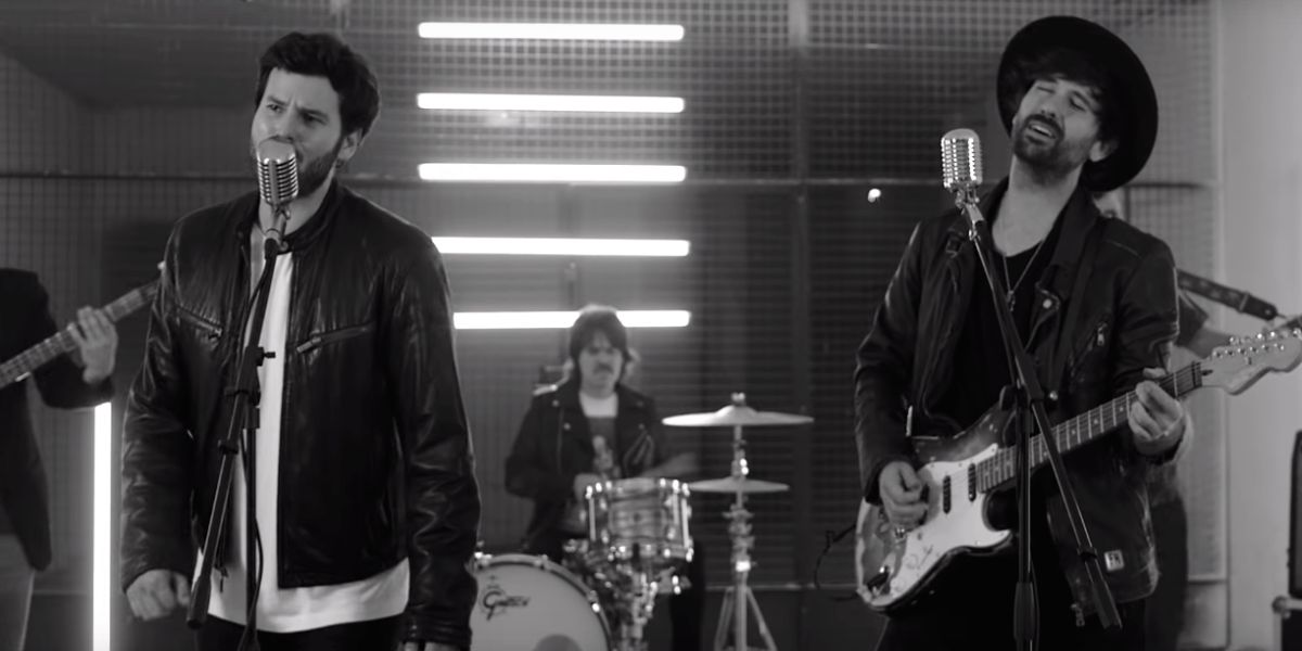 David Otero y Willy Bárcenas en el vídeo de 'Una foto en blanco y negro'