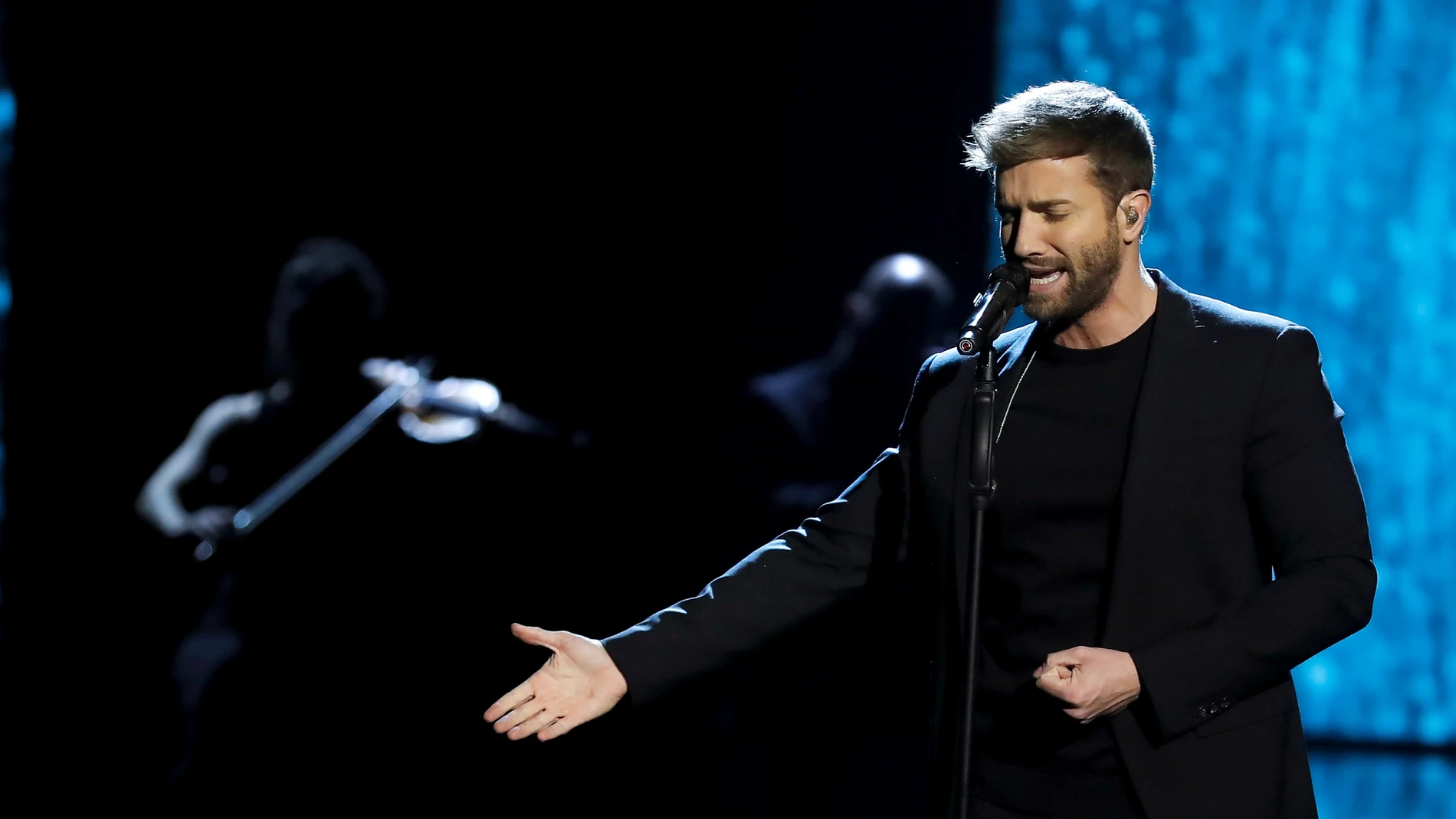 Pablo Alborán canta 'Sobreviviré' en la gala de los Goya 2020 Pablo Alborán canta 'Sobreviviré' en la gala de los Goya 2020