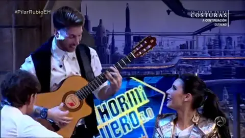 La sorpresa de Sergio Ramos a Pilar Rubio en 'El Hormiguero 3.0' La sorpresa de Sergio Ramos a Pilar Rubio en 'El Hormiguero 3.0'