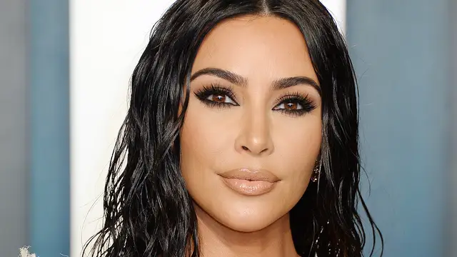 Kim Kadashian durante la fiesta de Vanity Fair