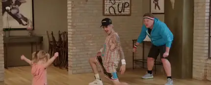Justin Bieber enamora bailando 'Baby' con niños, junto a James Corden Justin Bieber enamora bailando 'Baby' con niños, junto a James Corden