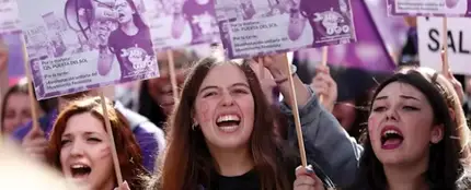 Estudiantes en la manifestación convocada por el Sindicato de Estudiantes en Madrid el pasado 8 de marzo con motivo de la huelga feminista Estudiantes en la manifestación convocada por el Sindicato de Estudiantes en Madrid el pasado 8 de marzo con motivo de la huelga feminista