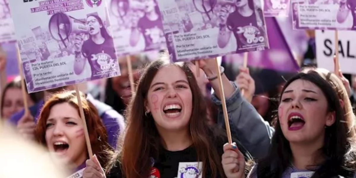 Estudiantes en la manifestación convocada por el Sindicato de Estudiantes en Madrid el pasado 8 de marzo con motivo de la huelga feminista