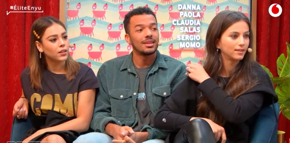 Danna Paola, Claudia Salas y Sergio Momo