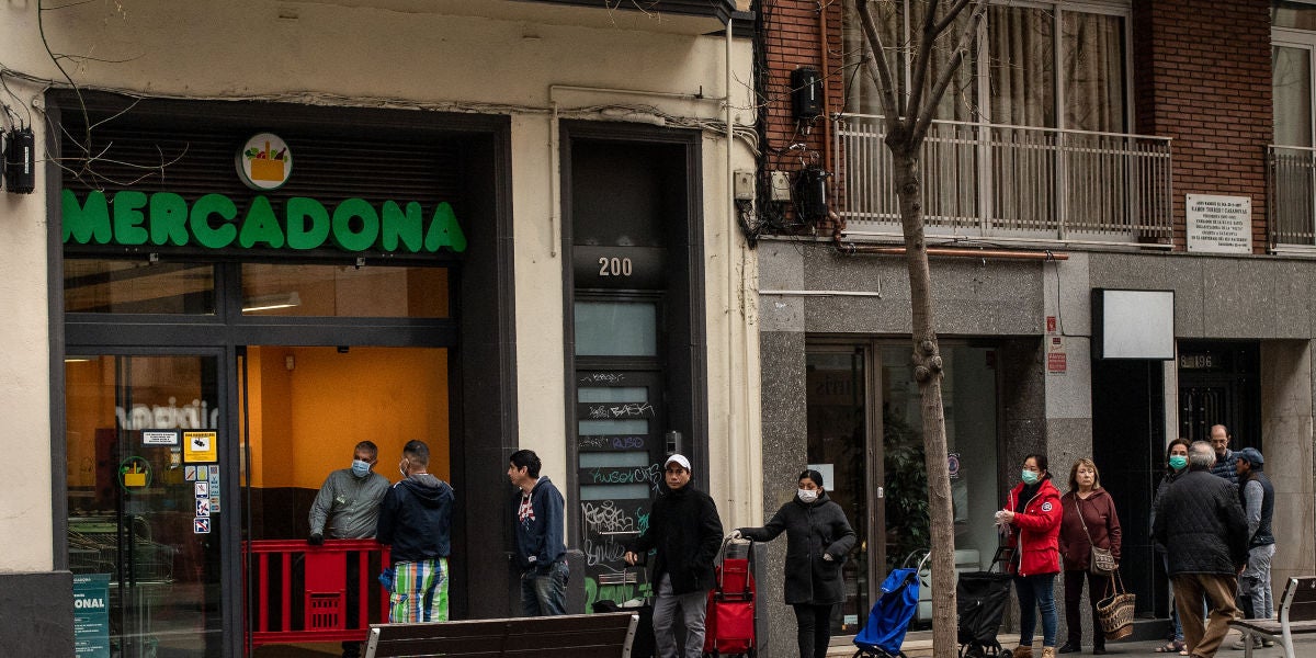 Horarios de los supermercados en Semana Santa: Lidl, Mercadona, Alcampo...