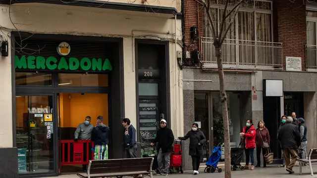 Horarios de los supermercados en Semana Santa: Lidl, Mercadona, Alcampo...