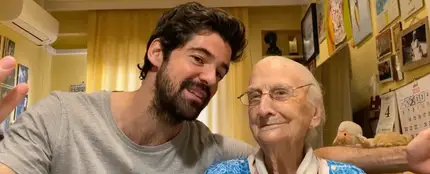 Imagen de archivo de Miguel Ángel Muñoz con su Tata Imagen de archivo de Miguel Ángel Muñoz con su Tata