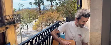 Pau Donés cantando 'Vuelvo' Pau Donés cantando 'Vuelvo'