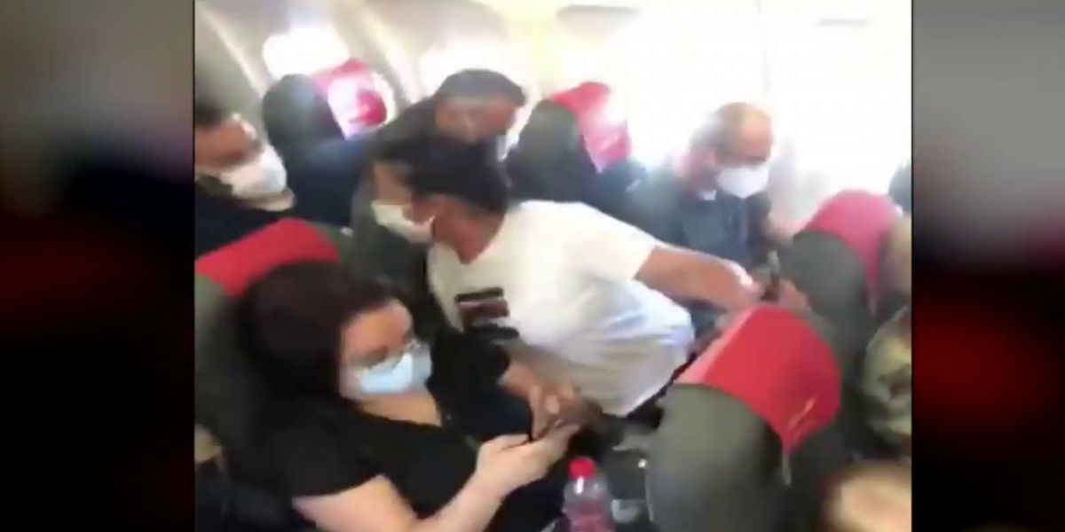 Distancia social en un avión