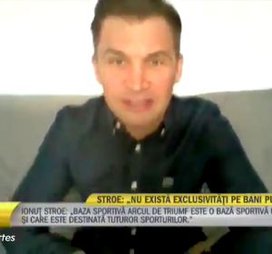 La pillada en directo al ministro de deportes de Rumanía, se le cae cámara y está en calzoncillos La pillada en directo al ministro de deportes de Rumanía, se le cae cámara y está en calzoncillos