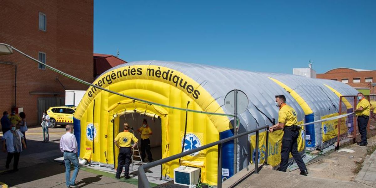 Hospital de campaña instalado en Lleida