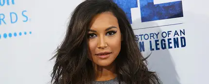 La actriz de 'Glee' Naya Rivera desaparece tras caer a un lago de Los Ángeles La actriz de 'Glee' Naya Rivera desaparece tras caer a un lago de Los Ángeles