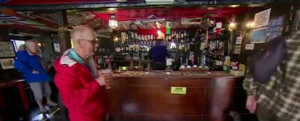 Valla electrificada en un pub de Reino Unido