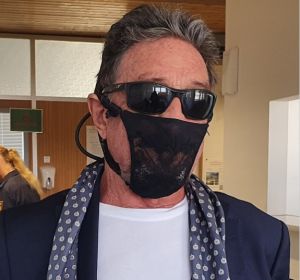 Detienen a John McAfee, fundador del famoso antivirus, por usar un tanga como mascarilla contra el coronavirus Detienen a John McAfee, fundador del famoso antivirus, por usar un tanga como mascarilla contra el coronavirus