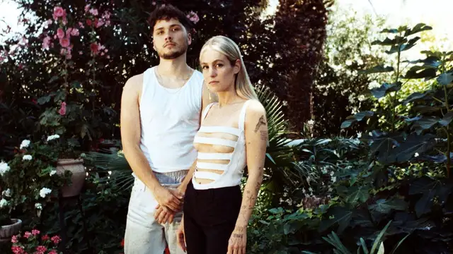 Damien y María Escarmiento presentan 'Dive'