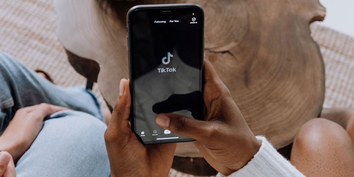 TikTok en un smartphone