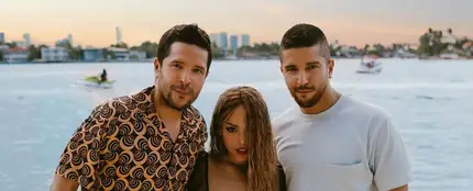 Danna Paola y Cali y El Dandee Danna Paola y Cali y El Dandee