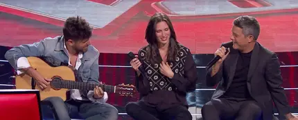 Alejandro Sanz y Pablo López acompañan a Mar Rodríguez cantando en directo en las Audiciones a Ciegas de ‘La Voz’ Alejandro Sanz y Pablo López acompañan a Mar Rodríguez cantando en directo en las Audiciones a Ciegas de ‘La Voz’