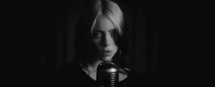Billie Eilish en el videoclip de ‘No Time To Die’ Billie Eilish en el videoclip de ‘No Time To Die’