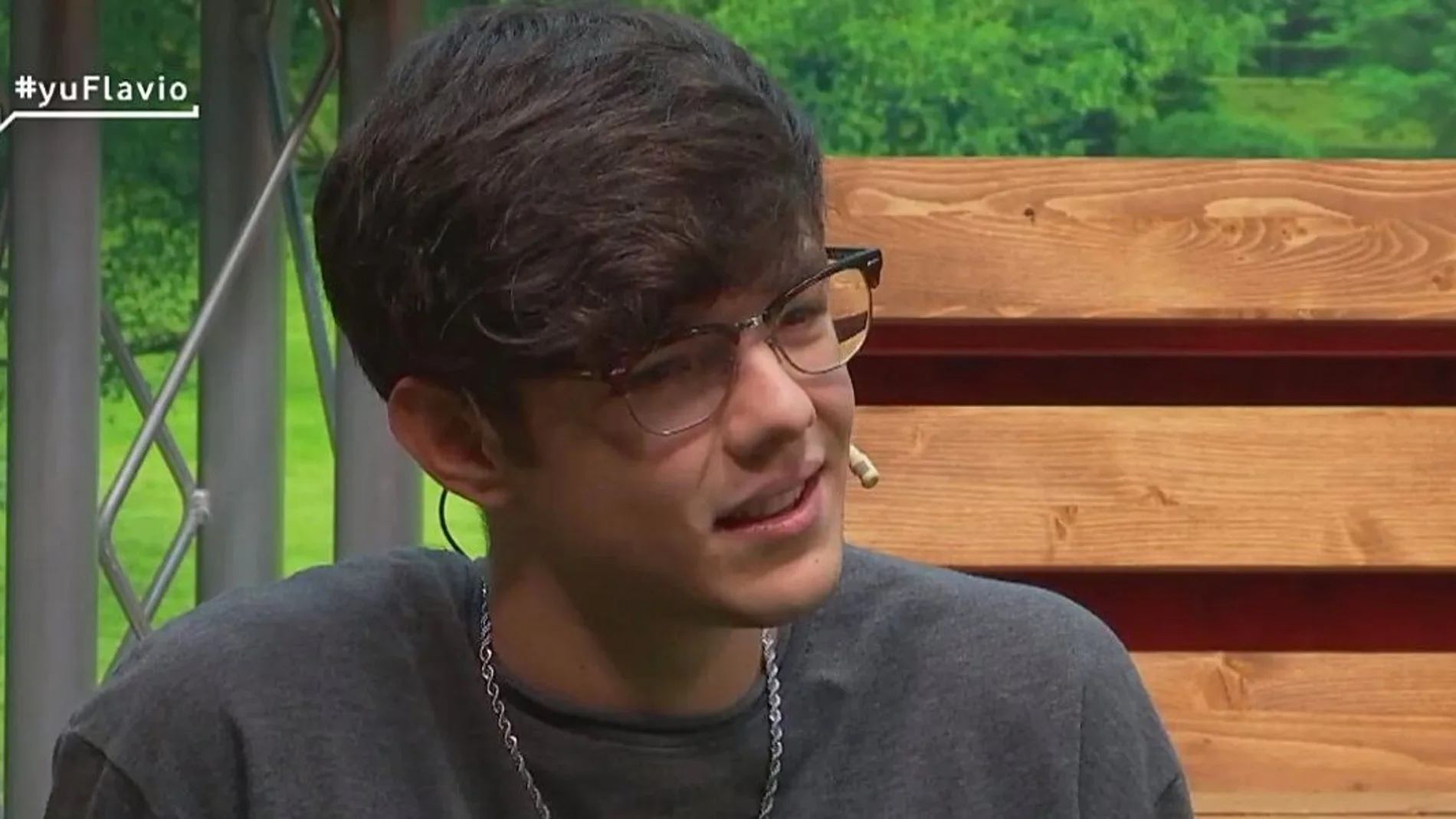 Flavio en 'yu' Flavio en 'yu'