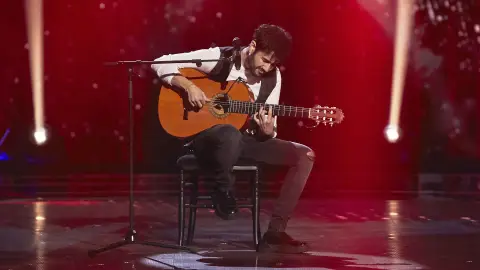 Juan José Alba estremece de emoción a los coaches con ‘La llorona’ en las Audiciones a ciegas de ‘La Voz’ Juan José Alba estremece de emoción a los coaches con ‘La llorona’ en las Audiciones a ciegas de ‘La Voz’