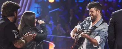 Pablo López y Rocío Acebedo interpretan a dúo el tema ‘Remolino’ de Pancho Céspedes en ‘La Voz’ Pablo López y Rocío Acebedo interpretan a dúo el tema ‘Remolino’ de Pancho Céspedes en ‘La Voz’