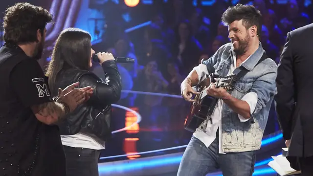 Pablo López y Rocío Acebedo interpretan a dúo el tema ‘Remolino’ de Pancho Céspedes en ‘La Voz’