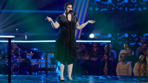 Mireia Cuesta canta ‘La vie en rose’ en los Asaltos de ‘La Voz’ Mireia Cuesta canta ‘La vie en rose’ en los Asaltos de ‘La Voz’