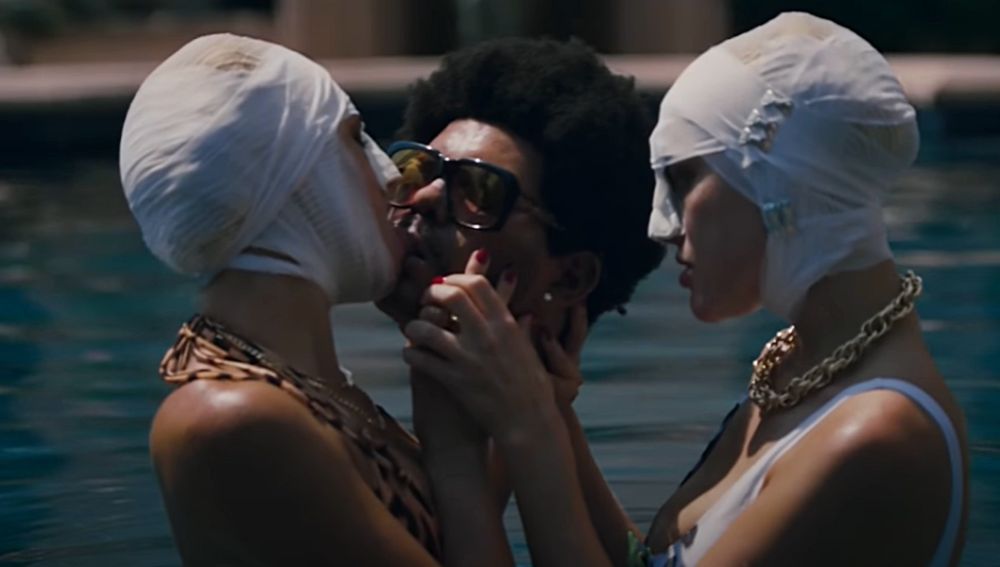 The Weeknd en el vídeo de 'Too Late'