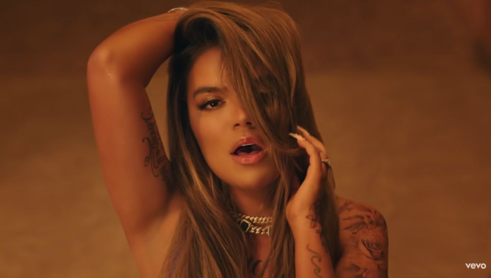 Karol G en el videoclip de 'Bichota'