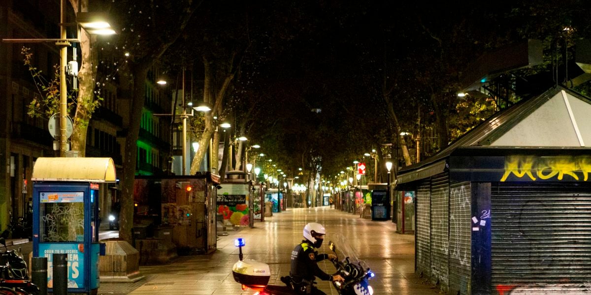 Segunda noche de toque de queda