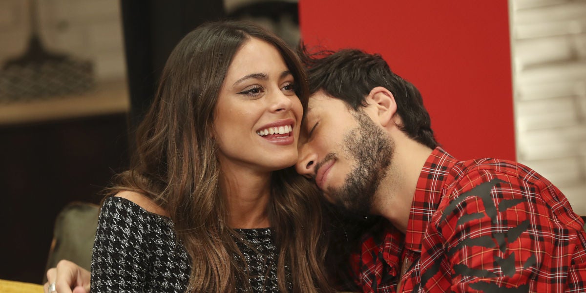 Tini Stoessel y Sebastián Yatra